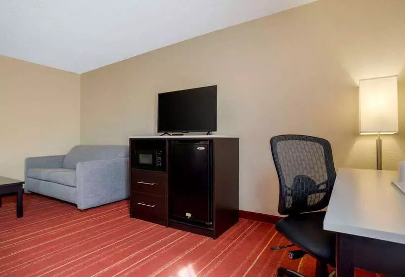 בית מלון כפרי Quality Inn Phenix City Columbus