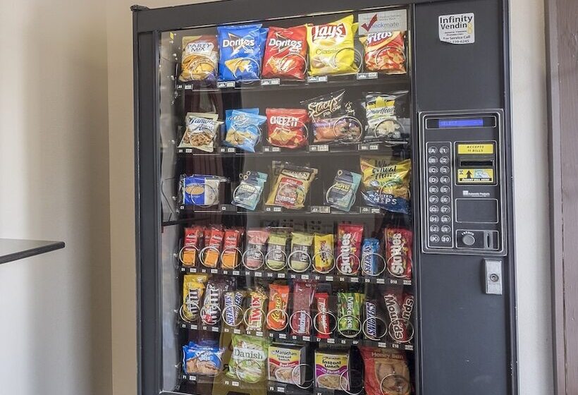 ホテル Red Roof Inn Neptune  Jersey Shore