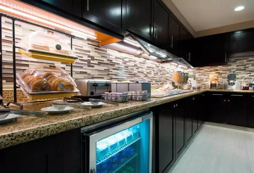 בית מלון כפרי Residence Inn Worcester