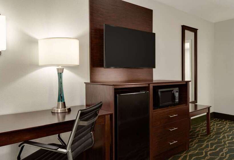 فندق Super 8 By Wyndham Pearl/jackson/east