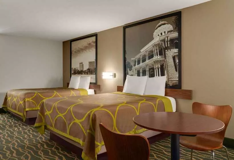 Отель Super 8 By Wyndham Pearl/jackson/east