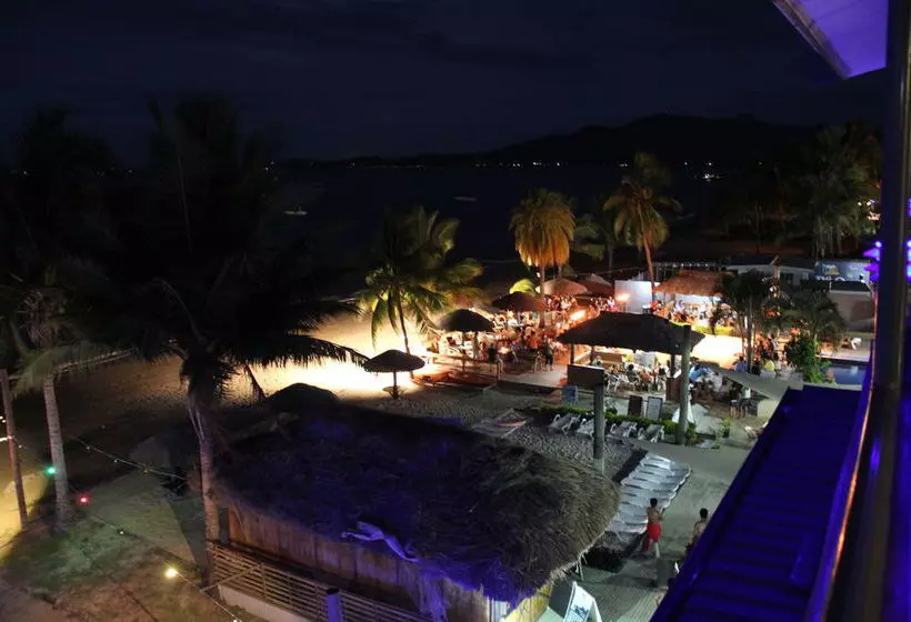 Hotel Tropic Of Capricorn