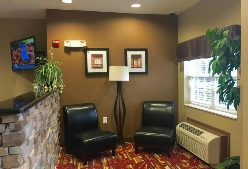 Microtel By Wyndham Perry National Fairground Area I 75