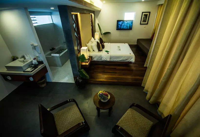 هتل Tan Kang Angkor