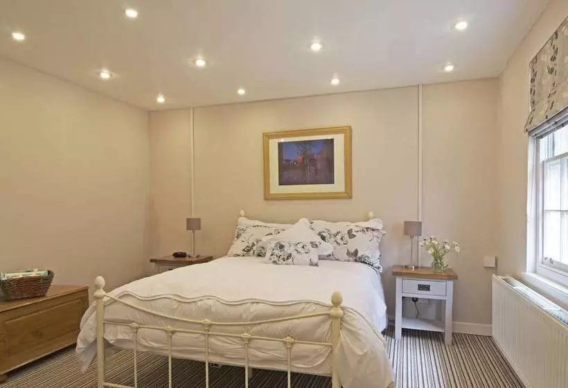 Aamiaismajoitus (B&B) Marsh House Farm