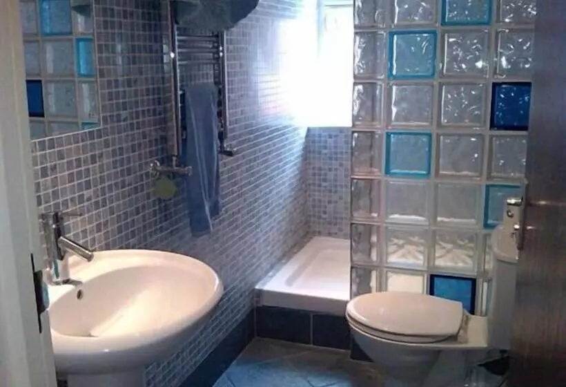 Отель Abbey Lodge Guest House