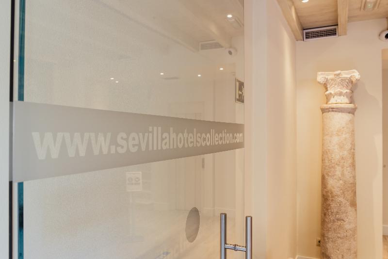 هتل Boutique Elvira Plaza