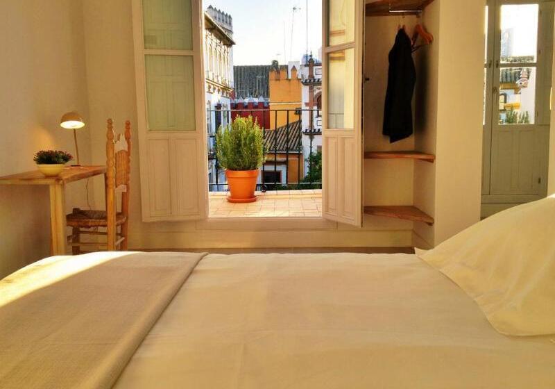 هتل Boutique Elvira Plaza