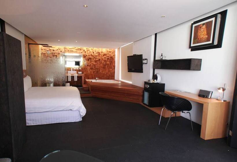 هتل Boutique Mo17