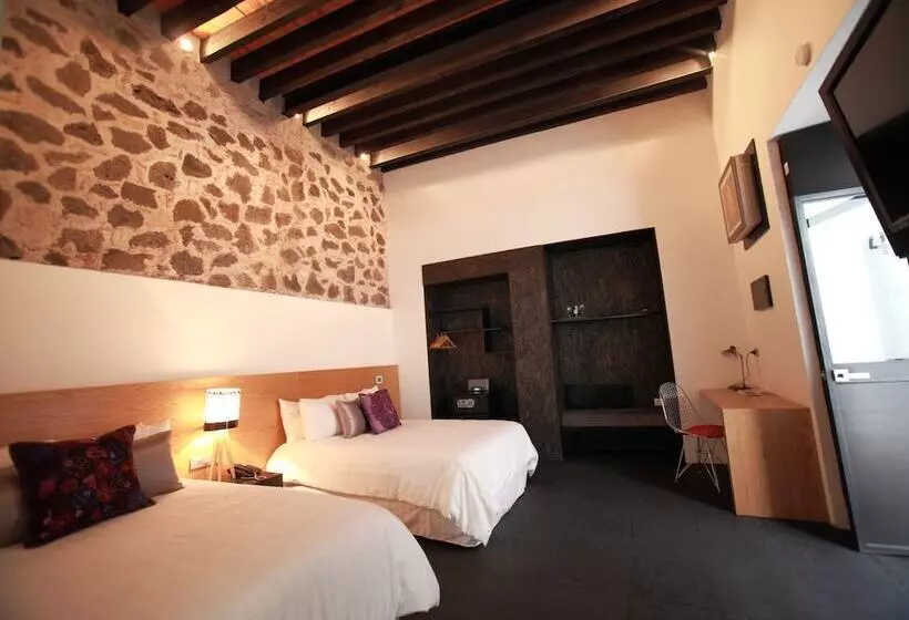 هتل Boutique Mo17