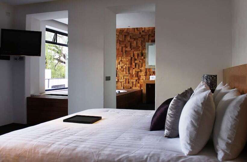 هتل Boutique Mo17