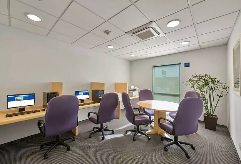 호텔 City Express By Marriott Nogales