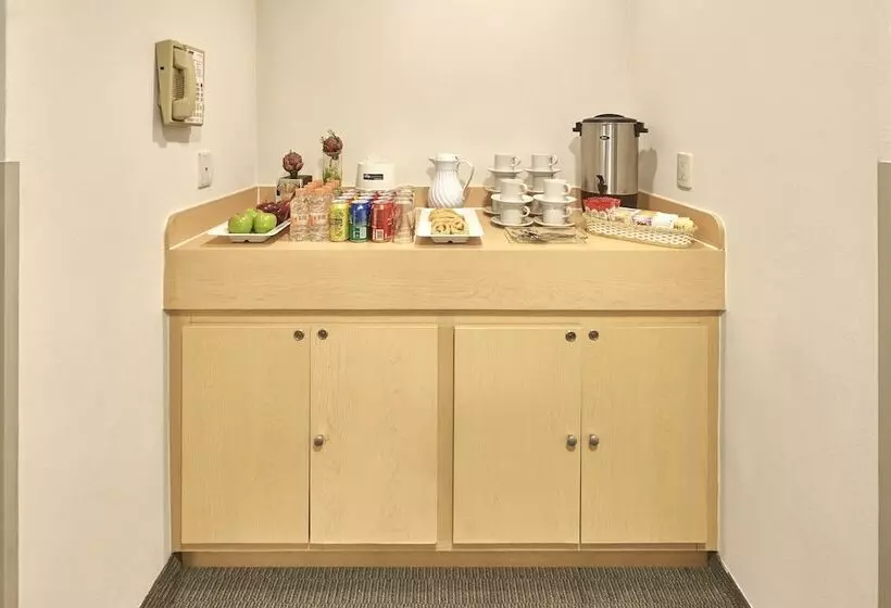 호텔 City Express By Marriott Nogales