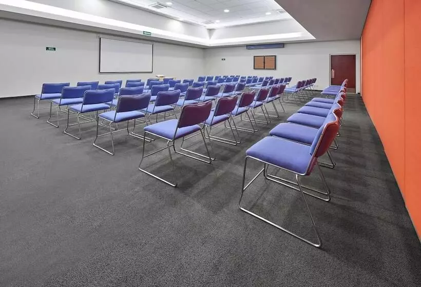 호텔 City Express By Marriott Nogales