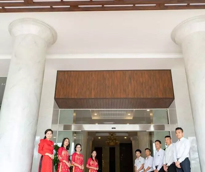 هتل Draco Qk3 Cat Ba