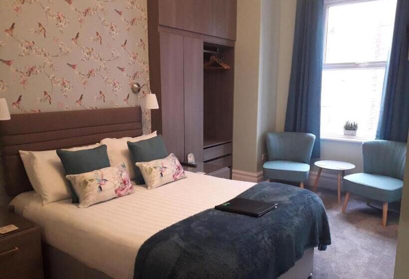 فندق Edendale House