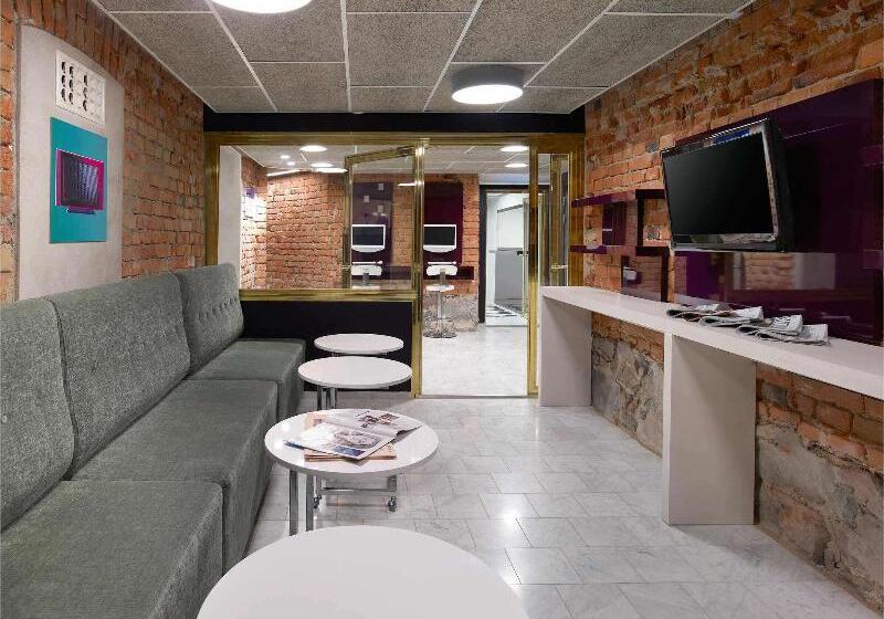 هتل Ibis Styles Stockholm Odenplan