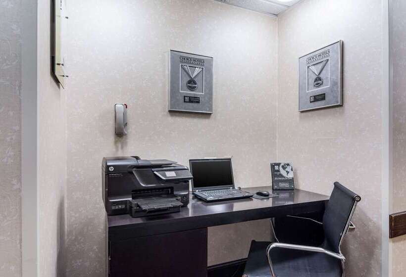 호텔 Sleep Inn & Suites Smithfield Near I 95