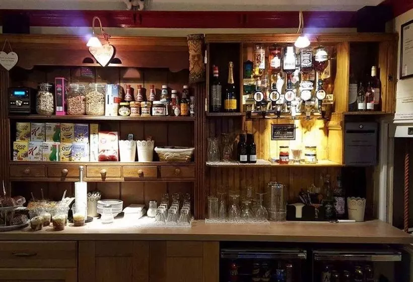 Отель Kimberley Seafront