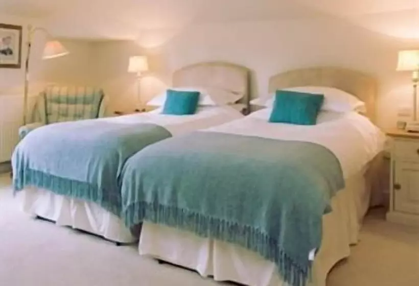 ホテル The King S Head