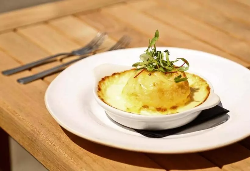 ホテル The King S Head