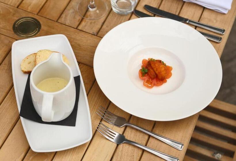 فندق The King S Head