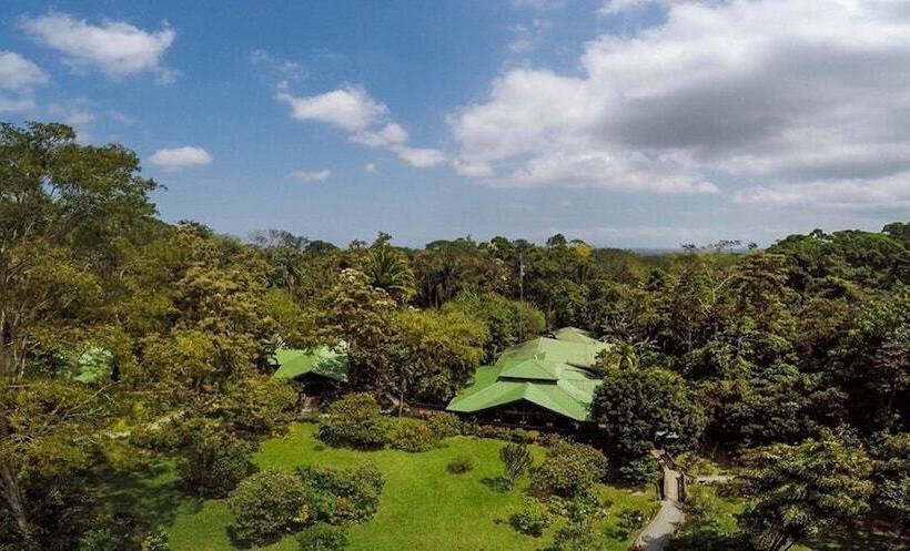 هتل The Lodge At Pico Bonito