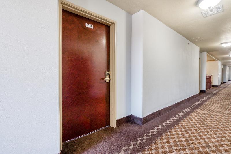 Отель Spark By Hilton Wichita Falls