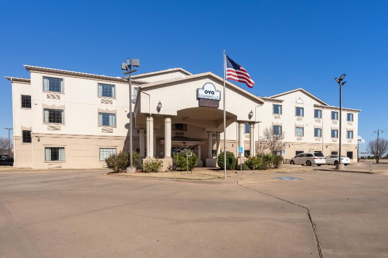Отель Spark By Hilton Wichita Falls