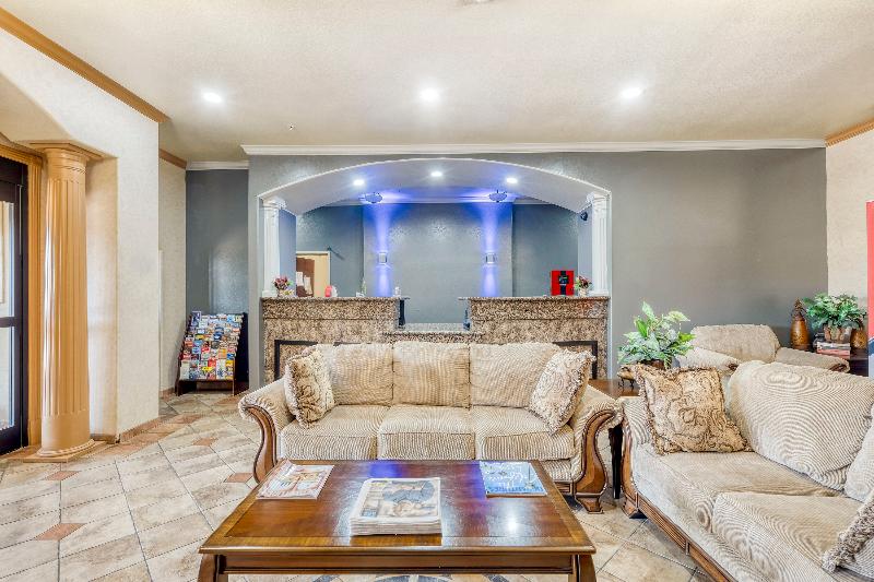 Отель Spark By Hilton Wichita Falls