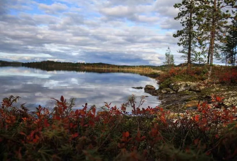 Wilderness Hotel Nellim & Igloos