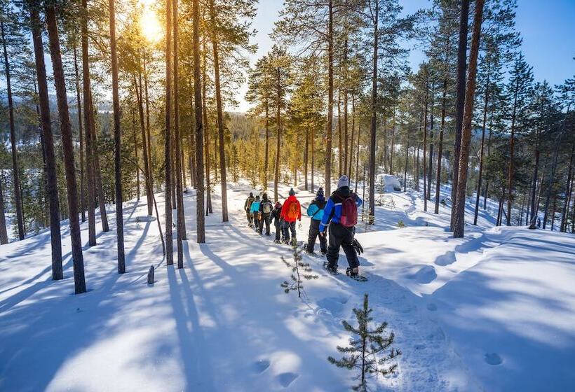 Wilderness Hotel Nellim & Igloos