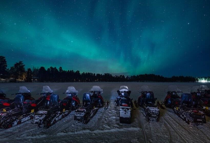 Wilderness Hotel Nellim & Igloos