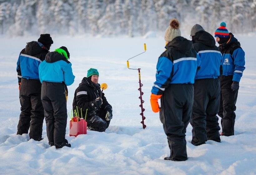 Wilderness Hotel Nellim & Igloos