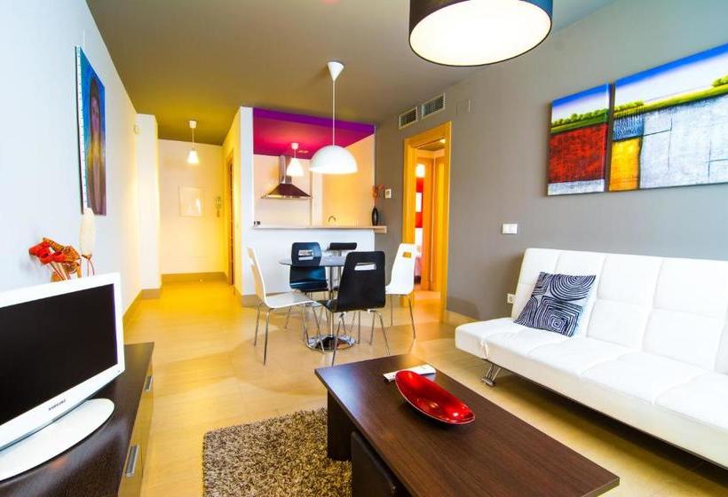 Apartamentos 16:9 Suites Almería