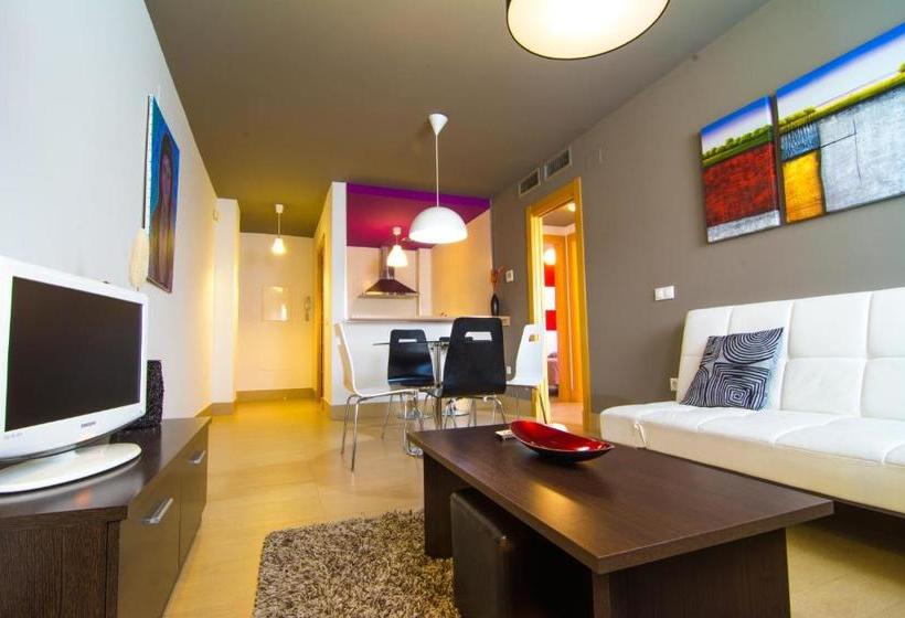 Apartamentos 16:9 Suites Almería