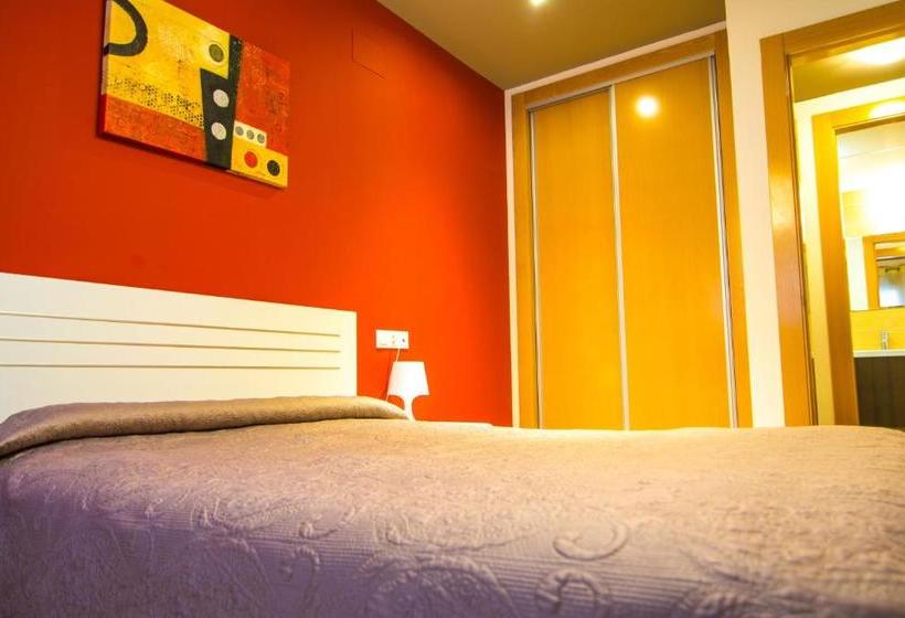 Apartamentos 16:9 Suites Almería