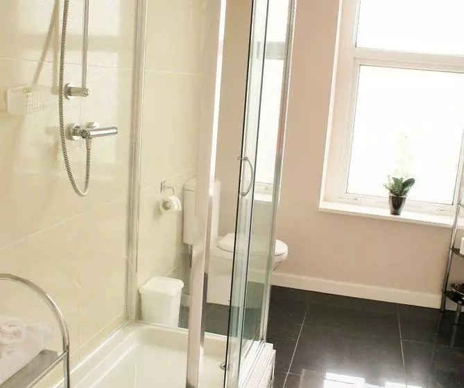 住宿加早餐  Dexby Town House