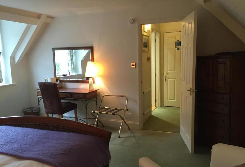 مبيت وإفطار Church House