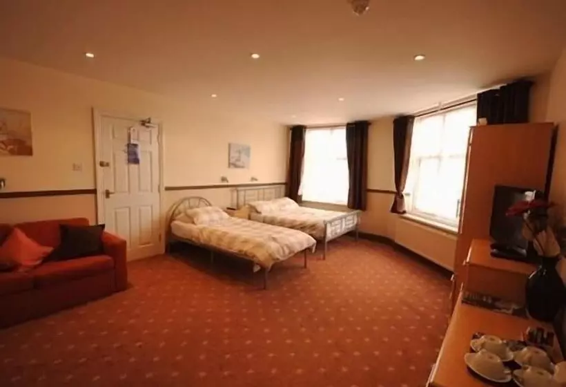 Bed and Breakfast Hussar Inn