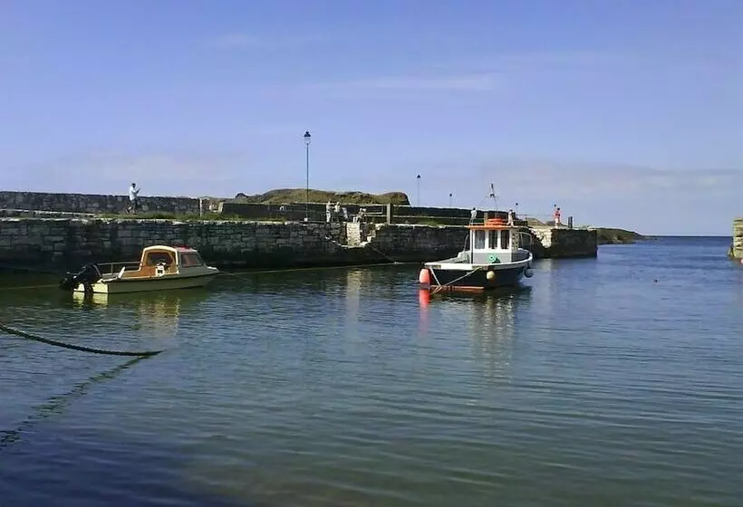 Causeway Tavern Bed & Breakfast