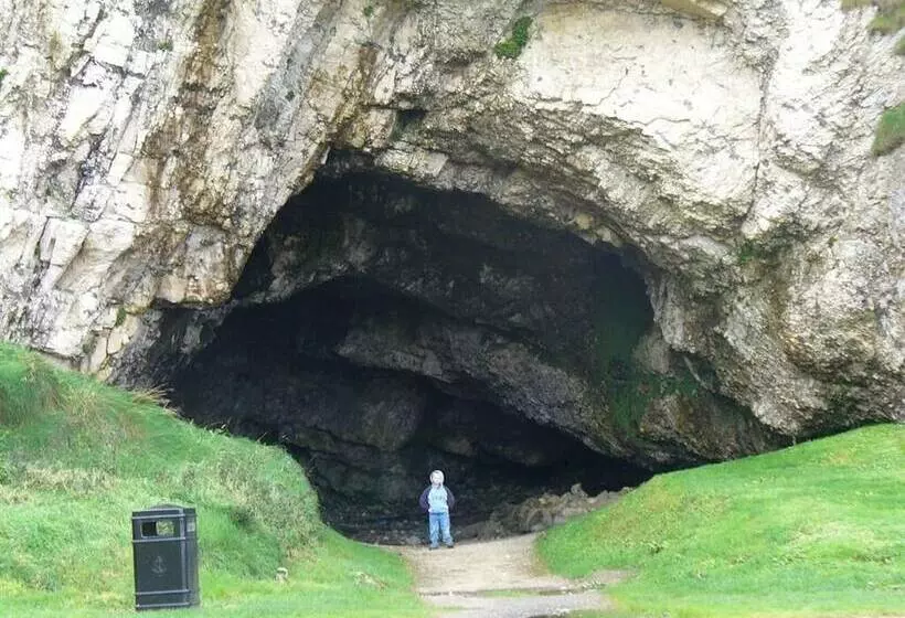 Causeway Tavern Bed & Breakfast