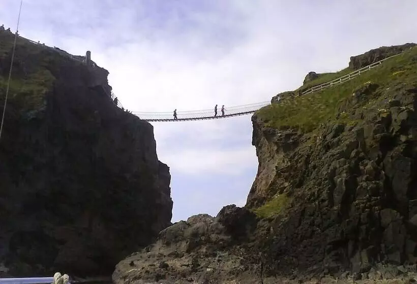 Causeway Tavern Bed & Breakfast