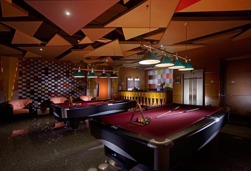 Fm7 Resort Hotel Jakarta Airport