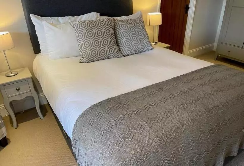 Hostelli The Crown Of Cookham