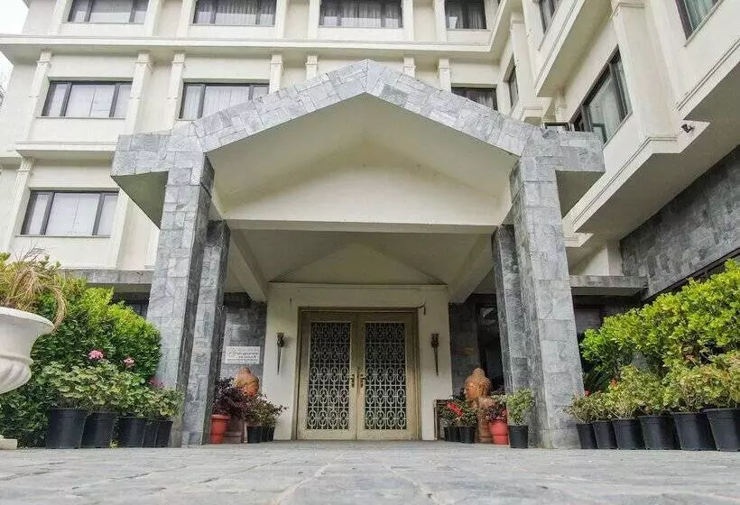 בית מלון כפרי Rock Manali By Vivaan