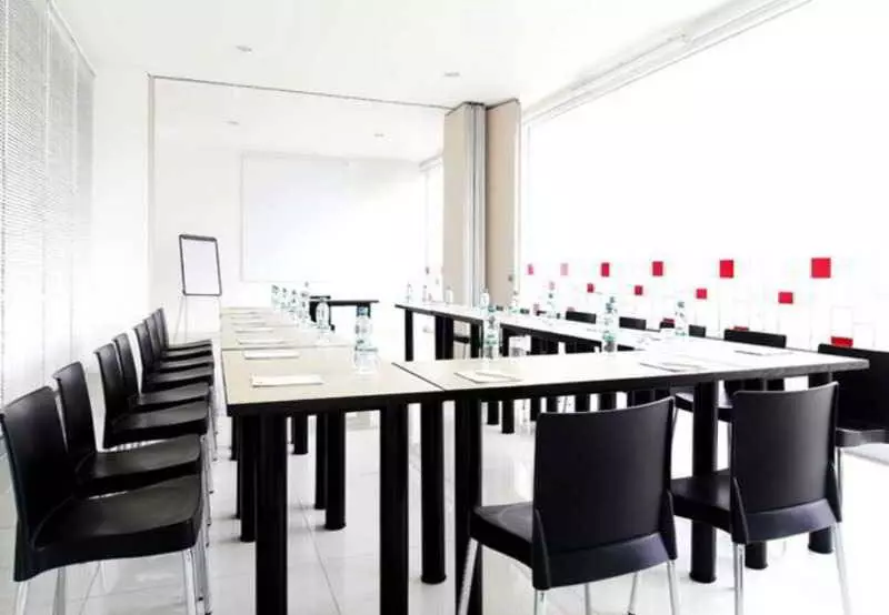 Amaris Hotel Pemuda Semarang