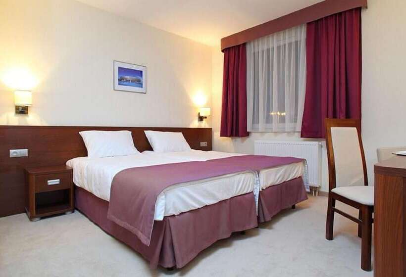 בית מלון כפרי Arena Expo