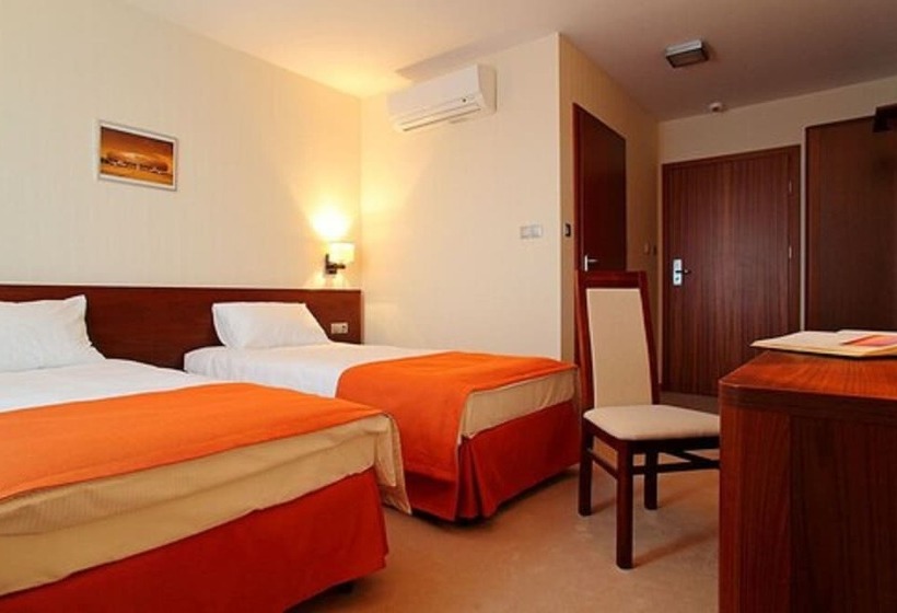 בית מלון כפרי Arena Expo