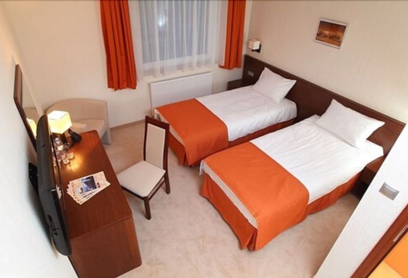 בית מלון כפרי Arena Expo